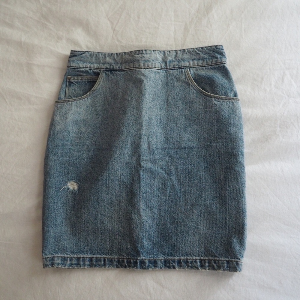 ❌ SOLD ❌ IRO Jeans High Waisted Denim Pencil Skirt